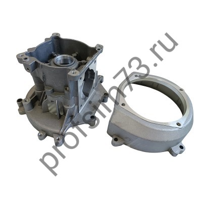 1006-7020 Картер двигателя 33 см3 в сборе с крышкой сцепления