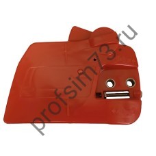 1103-1040 Крышка звездочки для б\п Хускварна 235, 236, 240